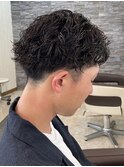スパイキーショートカットビジネスヘア短髪ツイストパーマヘア