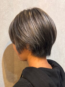 ウィスプ 赤羽店(wisp) クールな雰囲気のハンサムショート×シルバーアッシュ#1