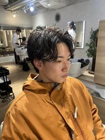 ウノプリールヴァモス(unopulir Vamos) 刈り上げ大人メンズヘア黒髪ニュアンスパーマ