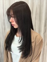 ノーム バイ アウラ(norm. by aura) レイヤーカット