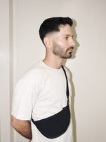 メリケンバーバーショップ トーキョー(MERICAN BARBERSHOP TYO)&nbsp;メンズカットバーバースタイルスパイキーショートフェードボウズ