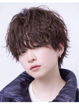 AI TOKYO+Sea MEN'S横浜 MEN'Sパーマ/MEN'Sカット【アイトーキョープラスシーメンズ】 横浜/ツイストスパイラルパーマ/ツイストパーマ/シャドウパーマ