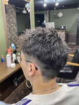メゾンフォーメン トアロード(Maison for men TorRoad) スパイキーパーマ