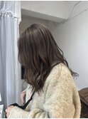 【misato】柔らかグレージュカラー