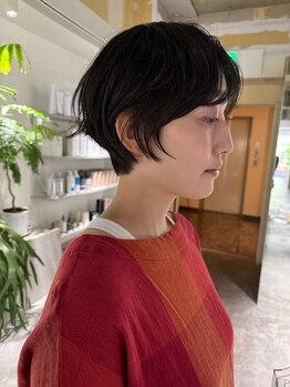 バロウ(BURROW)の写真/【札幌大通】乾かすだけで決まる。骨格に合わせた似合うショートを提案します。ボブ/レイヤーカット/パーマ