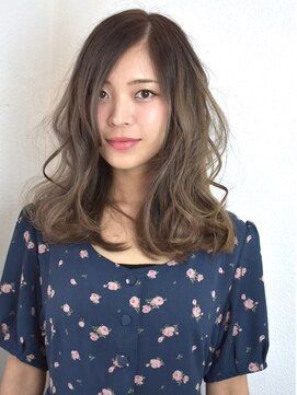 リス(lys) relaxing feminine