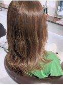 透明感ベージュブラウン