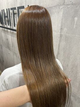 アンダーバーホワイト 南海難波店(_WHITE) 【＿white+】