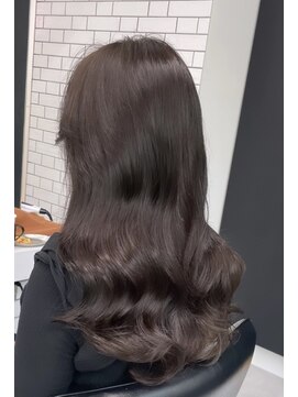 ジーナ 梅田(Zina) マットカラー