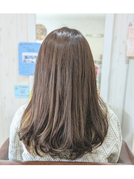 マルキーズ(marquise) ロングインナーカラー【安佐南区】