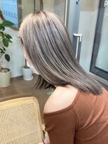 ダブルカラーピンクベージュベージュカラーケアブリーチレイヤー