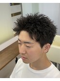 渋めスパイキーショート