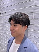 センターパートパーマ