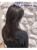 #アッシュブラウン　#レイヤーカット　#顔周りレイヤー