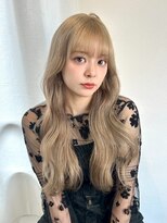 アンニュ(annuy)&nbsp;外国人風カラー ブロンドカラー ロングレイヤー 顔周りレイヤー