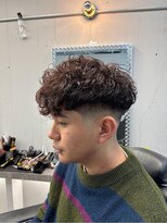 刈部倶楽舞 難波店&nbsp;スキンフェード×スペインカール