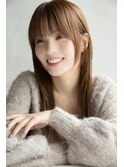 大人のストレート艶髪ヘア グレージュカラーナチュラルモード