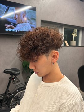 リッチブランドアンドコー(Rich Brand&Co) スパイキーショート　フェード　スペインカール　ルーズパーマ