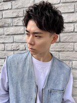 ハウス(HAUS.) 刈り上げセンターパート/波巻きツイストスパイラル/横浜
