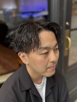 フォーコーナーズ(Four Corners)&nbsp;スキンフェードツーブロック刈り上げジェットモヒカンマンバン