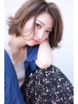 ラマヘアー(RAMA hair) 大人かわいいショートアッシュグレージュ