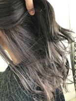 ビヨンドイー(beyond E)&nbsp;インナーカラーホワイトロング