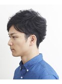 ツーブロックを強調しソフトな表情に躍動感を 【銀座】<理容室>