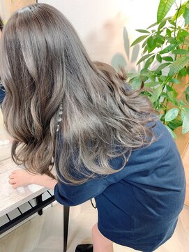 ビーチ(Beach) 透明感グレージュカラー