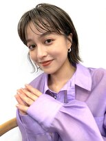 ローウェ 名駅(Louwe)&nbsp;小顔切りっぱなし外ハネミディアム20代,30代,40代[名駅/名古屋駅