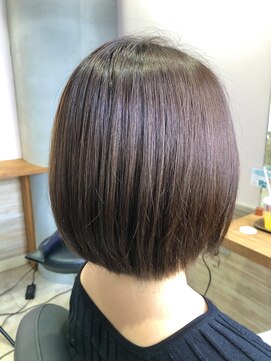 リーオオサカ(Lee Osaka) ショートから伸ばしてる方おすすめ！ボブスタイル/kana