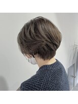 チーク(CHiiK)&nbsp;グレージュ（ベージュ:グレー　7:3）