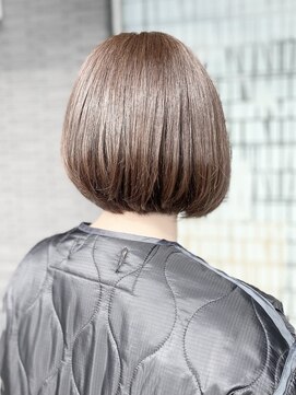 フレイムスヘアデザイン(FRAMES hair design) グレイカラーでも外国人風グレージュでお洒落に♪