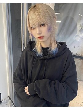 アリートウキョウ(ALLY TOKYO) 中性ウルフレイヤーカットロングウルフカット姫カット姫ウルフ