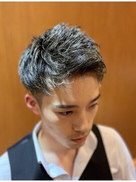 ヘアモード キクチ 銀座店 銀座　理容室　アップバング　フェードカット