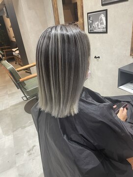 サニー 渋谷(SUNNY) バレイヤージュ、ハイライト、レイヤーロング、グレーベージュ