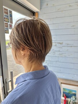 ヘアーサロン凛 白髪ぼかしショート