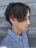 ヒュイル バイ ニアウ(Hwyl by Niau) メンズマッシュパーマ波巻きスパイラルパーマニュアンスパーマ