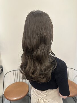 リリアーナ(LILIANA) 池袋 髪質改善 イルミナカラー レイヤー アッシュ ♪