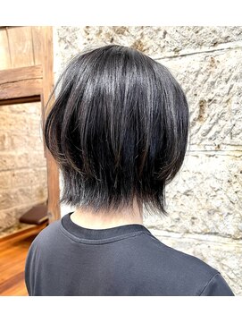 セル(CELL) 大人気クビレヘア