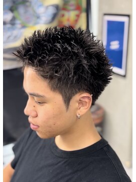 バジー バイ ディーアンドティー(Buzzy by D&T) スパイキーショート