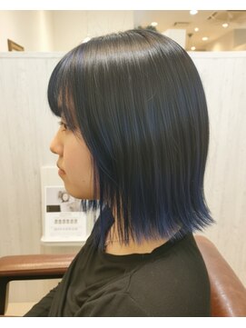 カモン(CAMON) #ブルー #タッセルボブ #インナーカラー