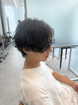 ジーナ 天神(Zina) 波巻きパーマ/波巻きスパイラル/センターパート