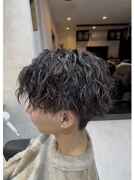 ウィローズ(WILLOW'S) ツイストスパイラルパーマ