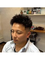 ディスイズザバーバー(This is The BarBer)&nbsp;アイロンパーマスキンフェード