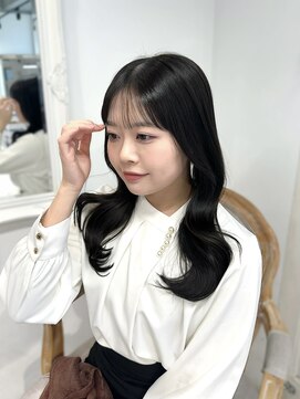 カシュカシュ 表参道(cache cache) 薄め前髪顔まわりレイヤーカットシースルー前髪ロングレイヤー