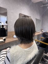 モク(mok)&nbsp;重たく見えないくびれレイヤーボブ