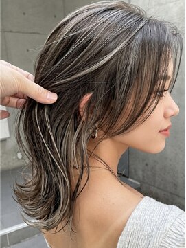 ヘアーズ ラスタ(Hair's RASTA) 「大人の透明感をまとう、抜け感レイヤーハイライト」