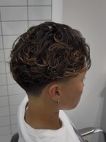 グルーマーズクレッジ 渋谷店(GROOMER/S CREDGE)&nbsp;men's/メンズ/メンズカット/刈り上げセンターパート/渋谷