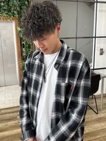 ロックス バイ マグ 松本(rocks BY MAG)&nbsp;メンズ波巻きパーマハイライトデザイン