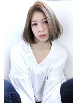 ブラン 梅田(Blanc) 【Blanc】パールグレージュ×ボブ